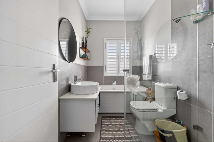 4 Bedroom Property for Sale in Parklands North Western Cape